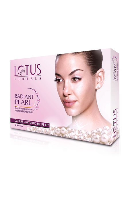 Buy Lotus Herbals Radiant Pearl Cellular Lightening 1 Facial Kit